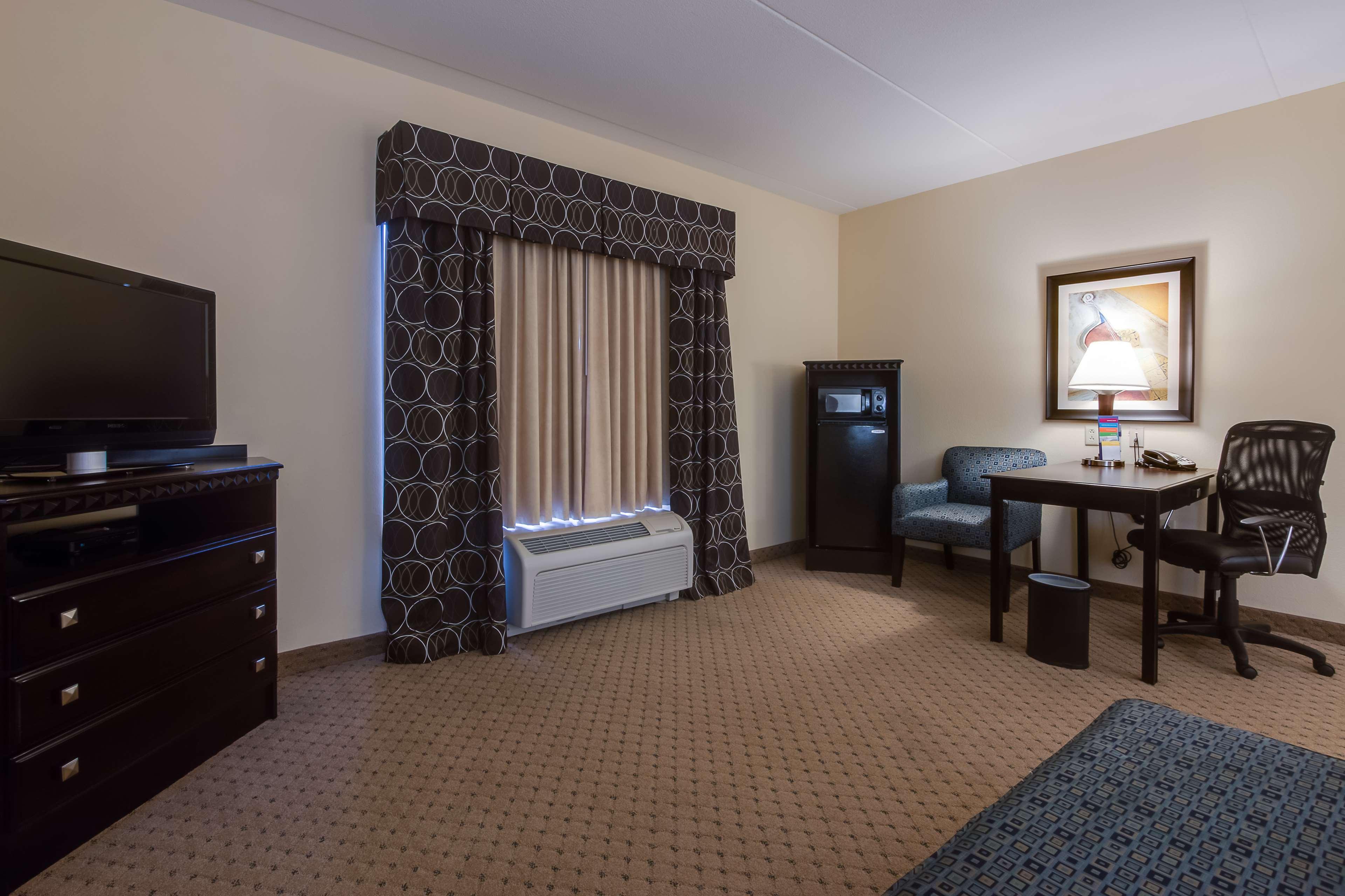 Hampton Inn & Suites מאונט ג'ולייט מראה חיצוני תמונה