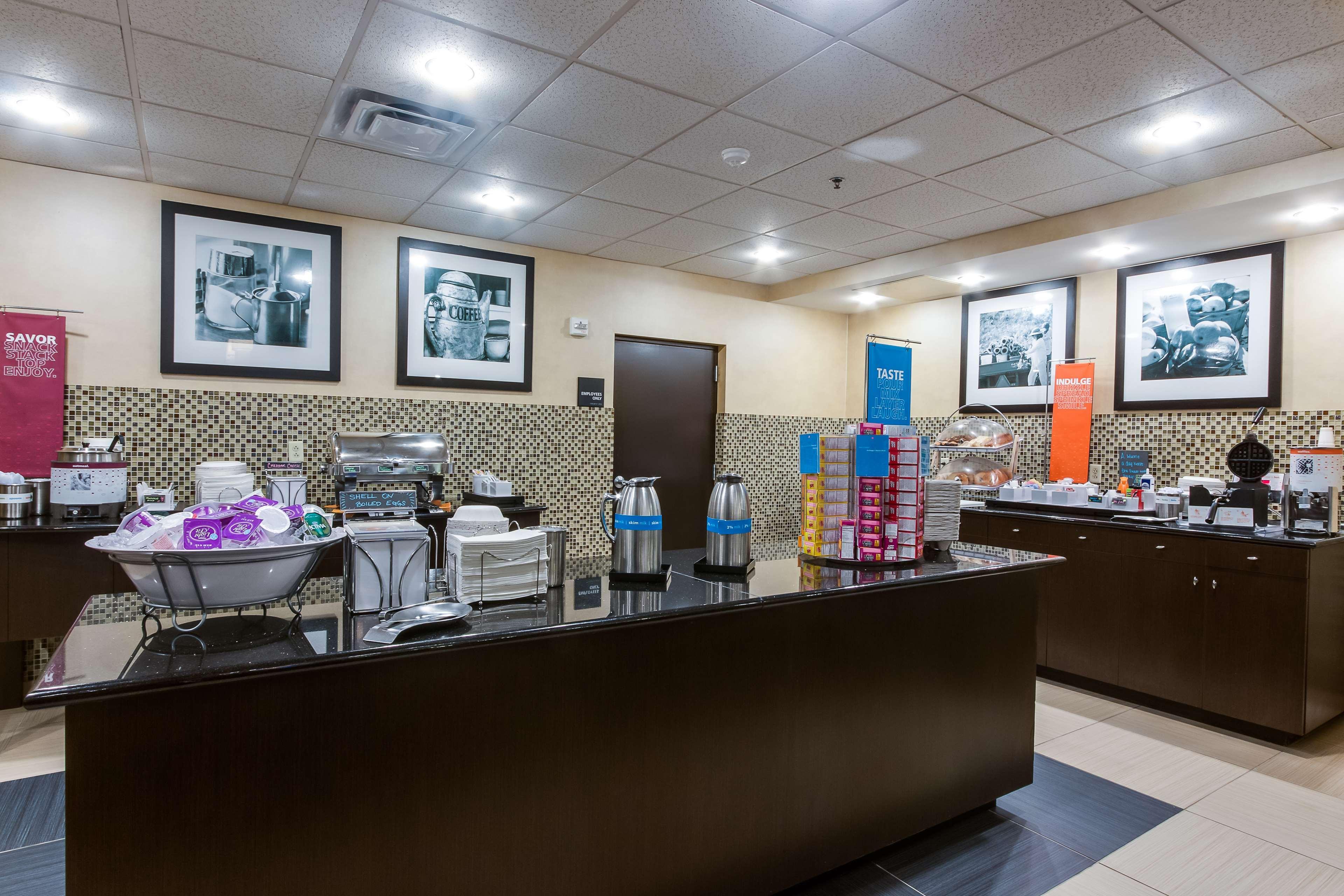 Hampton Inn & Suites מאונט ג'ולייט מראה חיצוני תמונה