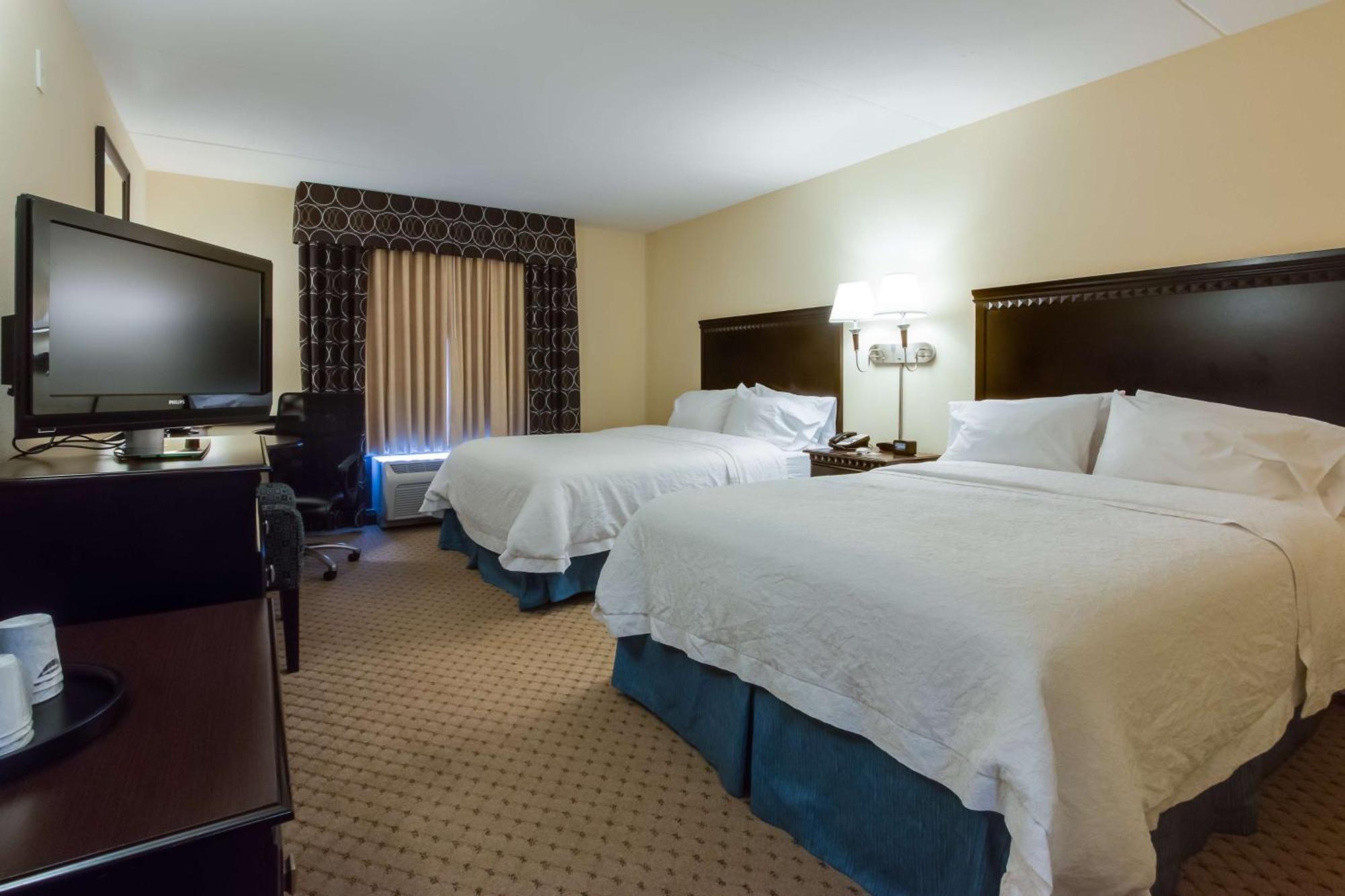 Hampton Inn & Suites מאונט ג'ולייט מראה חיצוני תמונה
